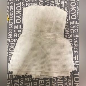 BSBG white sleeveless dress/short